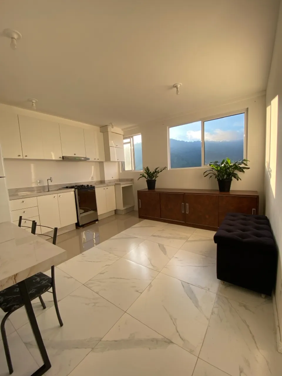 Apartamento Parque Europeu | Vista livre | Sol da manhã | Andar alto | Direto Proprietária