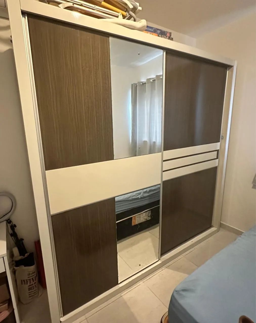 Roupeiro casal 64308568087299120