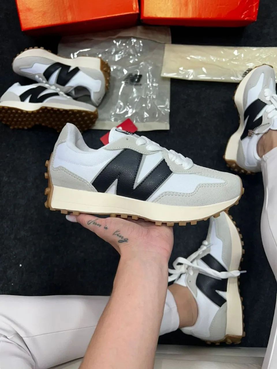 Tênis Feminino New Balance 327 Calçados Centro, Rio Grande