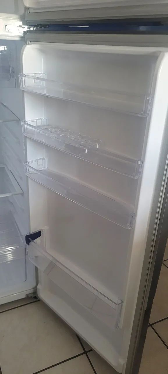 Geladeira Panasonic A+++ Aço Escovado 390l - Foto 6