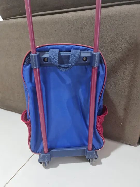 Bolsa escolar com rodinhas  - Foto 3