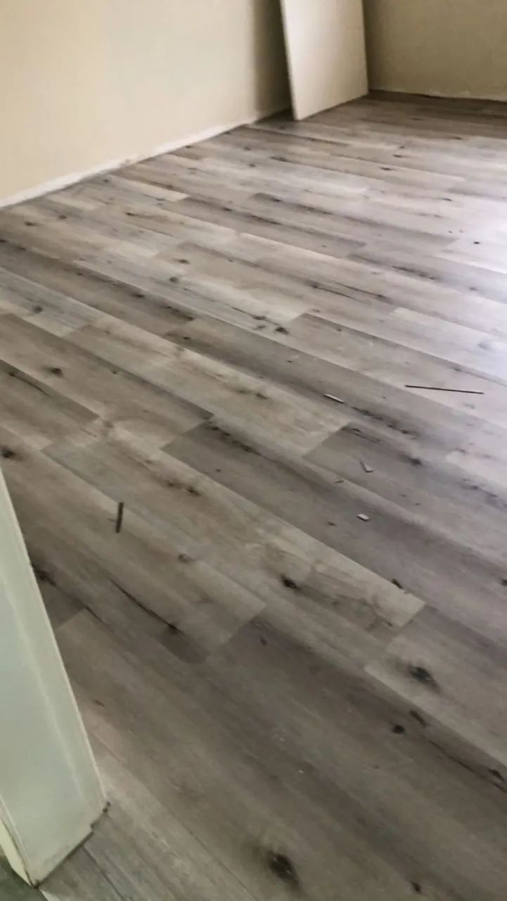 Pisos Vinílicos Eucafloor Basic - Foto 2