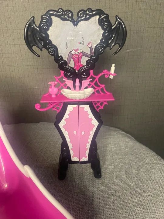 Banheira e Lavatório Monster High Draculaura - Foto 5