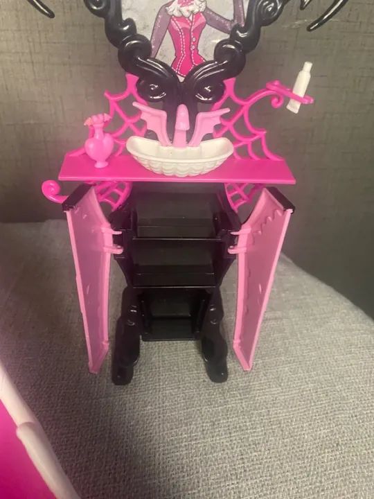 Banheira e Lavatório Monster High Draculaura - Foto 4