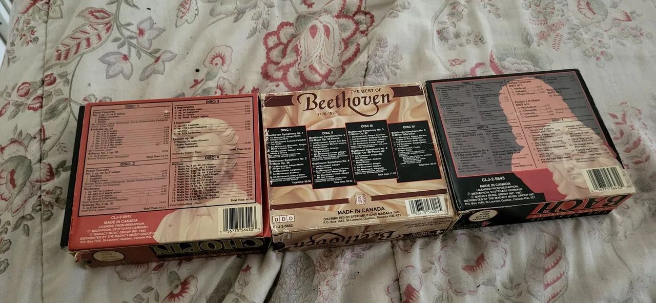 Três boxs de músicas clássicas Bach. Beethoven. Chopin From Canada  - Foto 2
