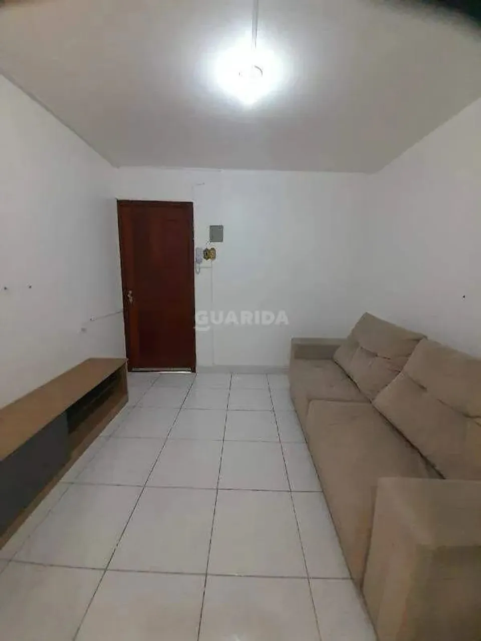 Apartamento com 1 dormitório, semimobiliado, no bairro São Geraldo