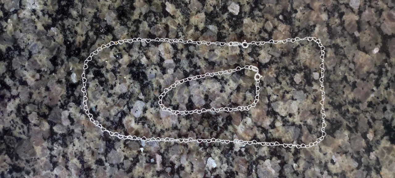 Conjunto de colar e pulseira coração prata