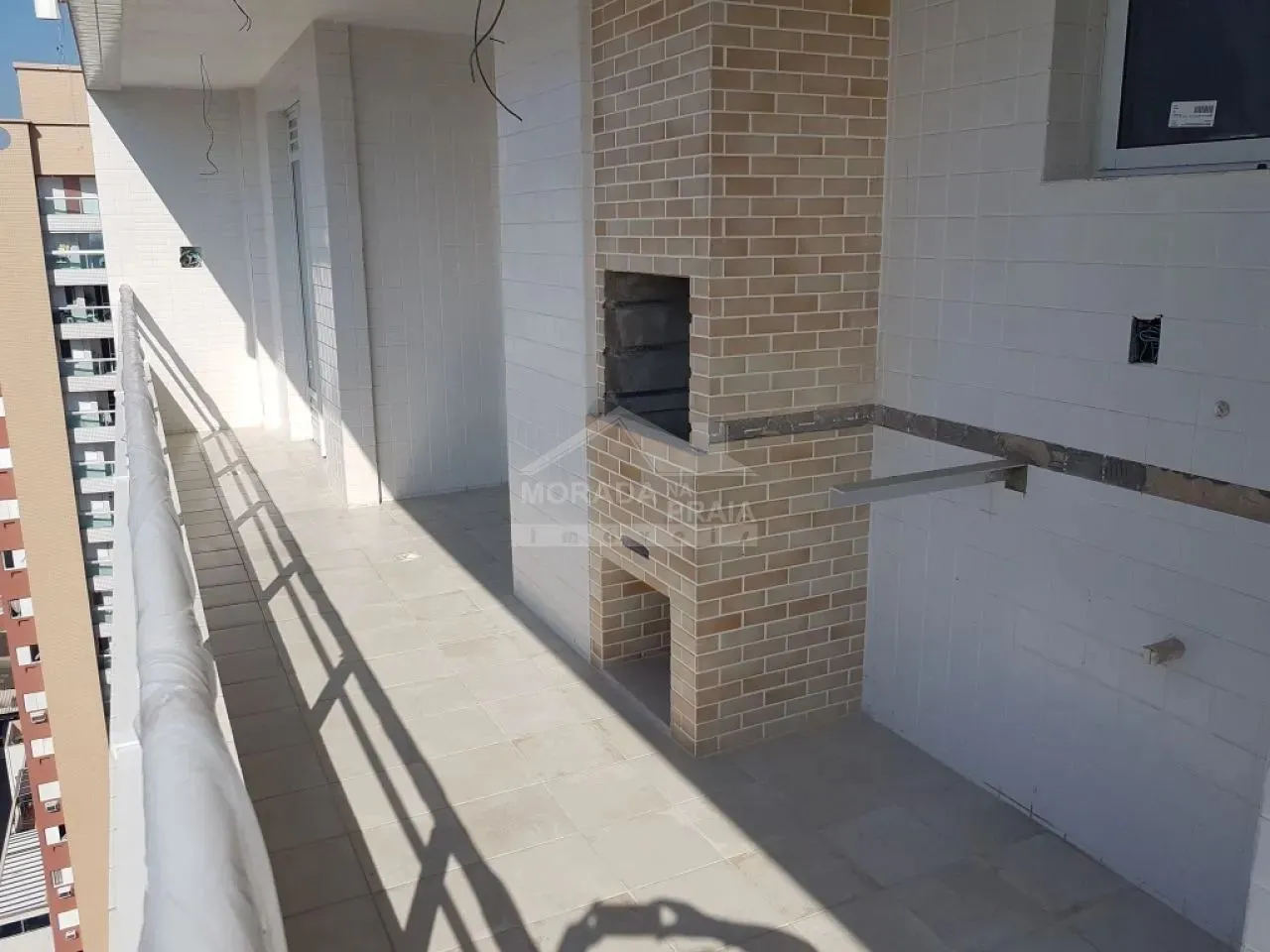 Apartamento no Canto do Forte, 2 suítes, lazer, confira na imobiliária em Praia Grande.