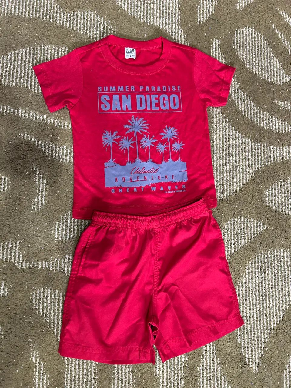 Conjunto infantil tamanho 4 anos - novo 