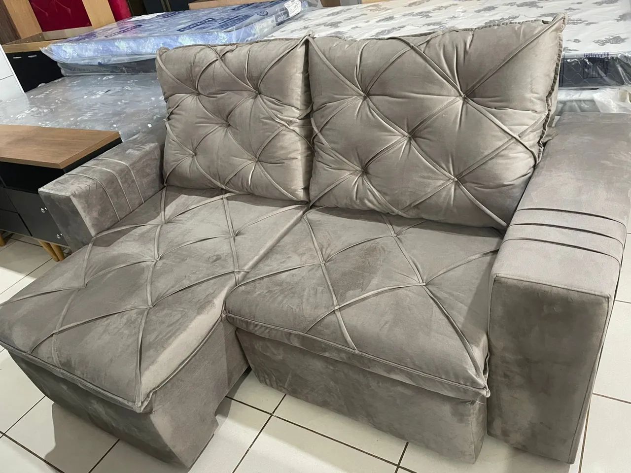 Sofa retratil e reclinável 2 mt 