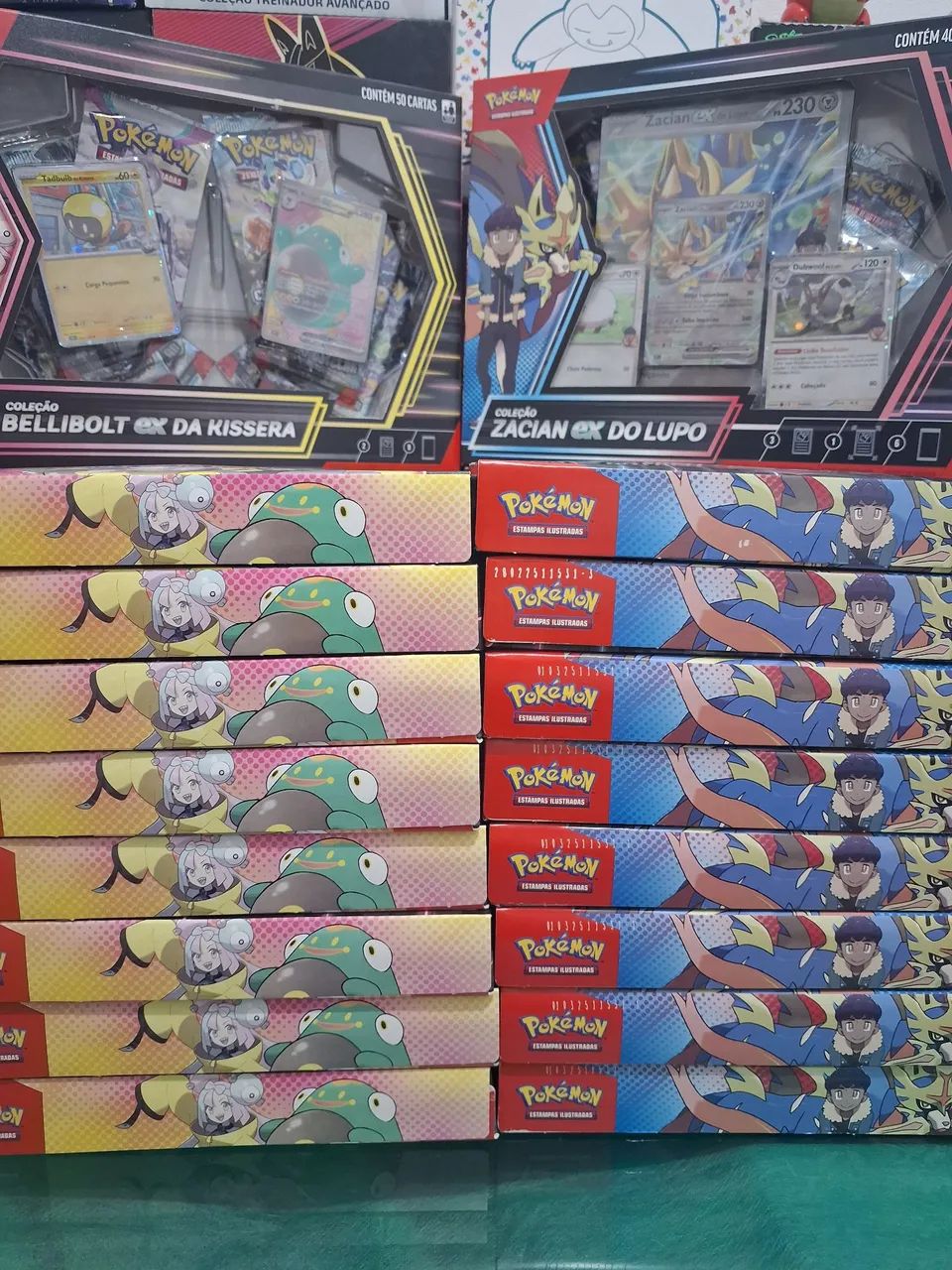 Pokemon Box de coleção Zacian ou Bellibolt
