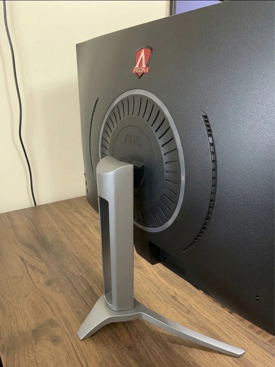 Monitor Gamer AOC AGON 32" Curvo 165 Hertz  - Foto 2