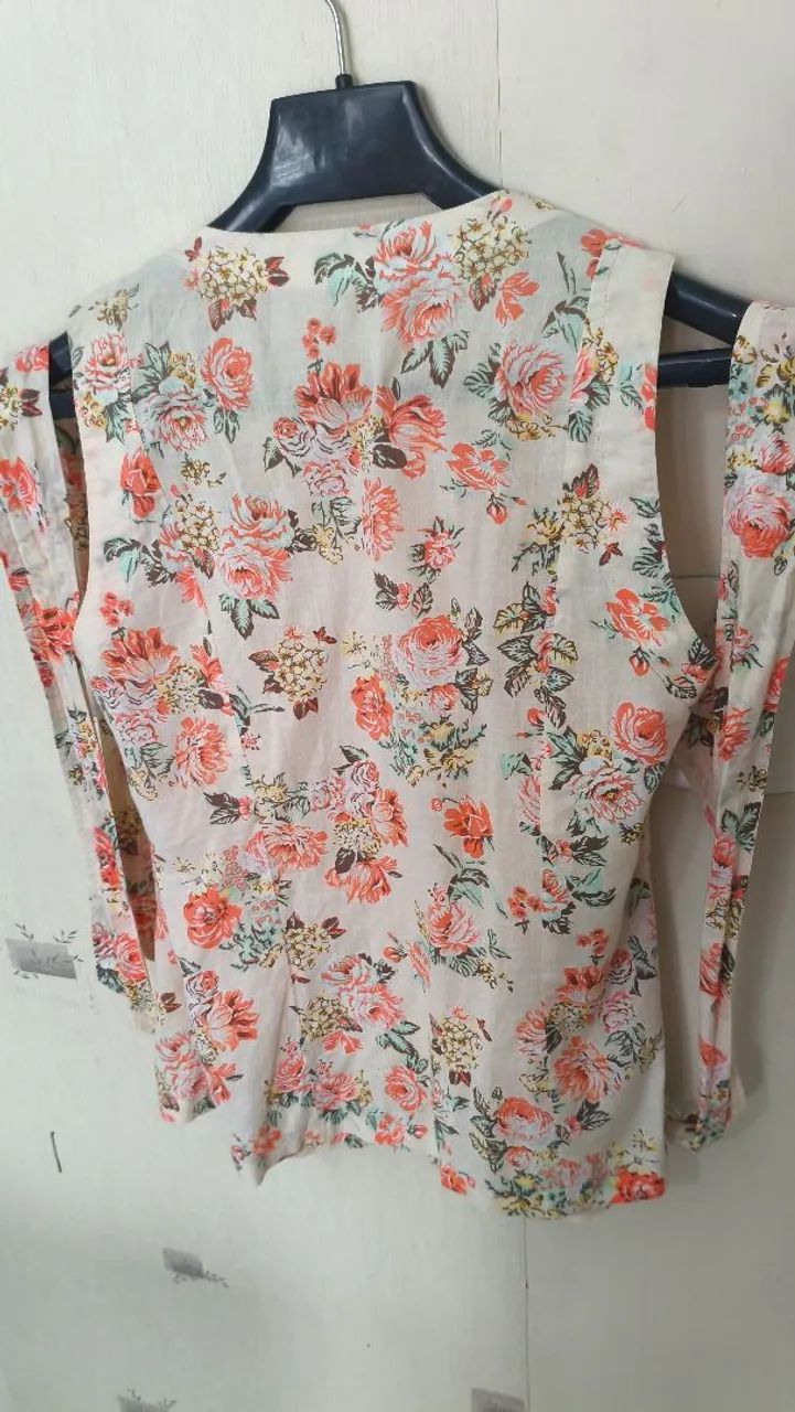 SIMULASSAO BLUSA TRANSPASSA  - Foto 2
