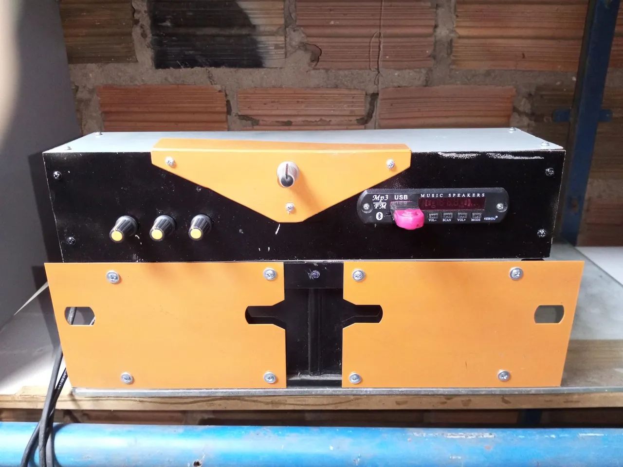 VENDO AMPLIFICADOR 400WATTS