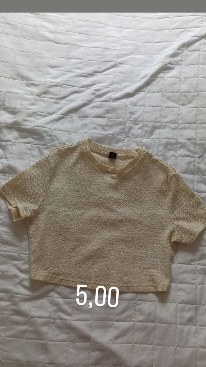 Roupas usadas em bom estado de conservação 