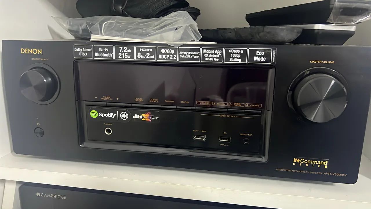 Receiver Denon AVR -X3200W