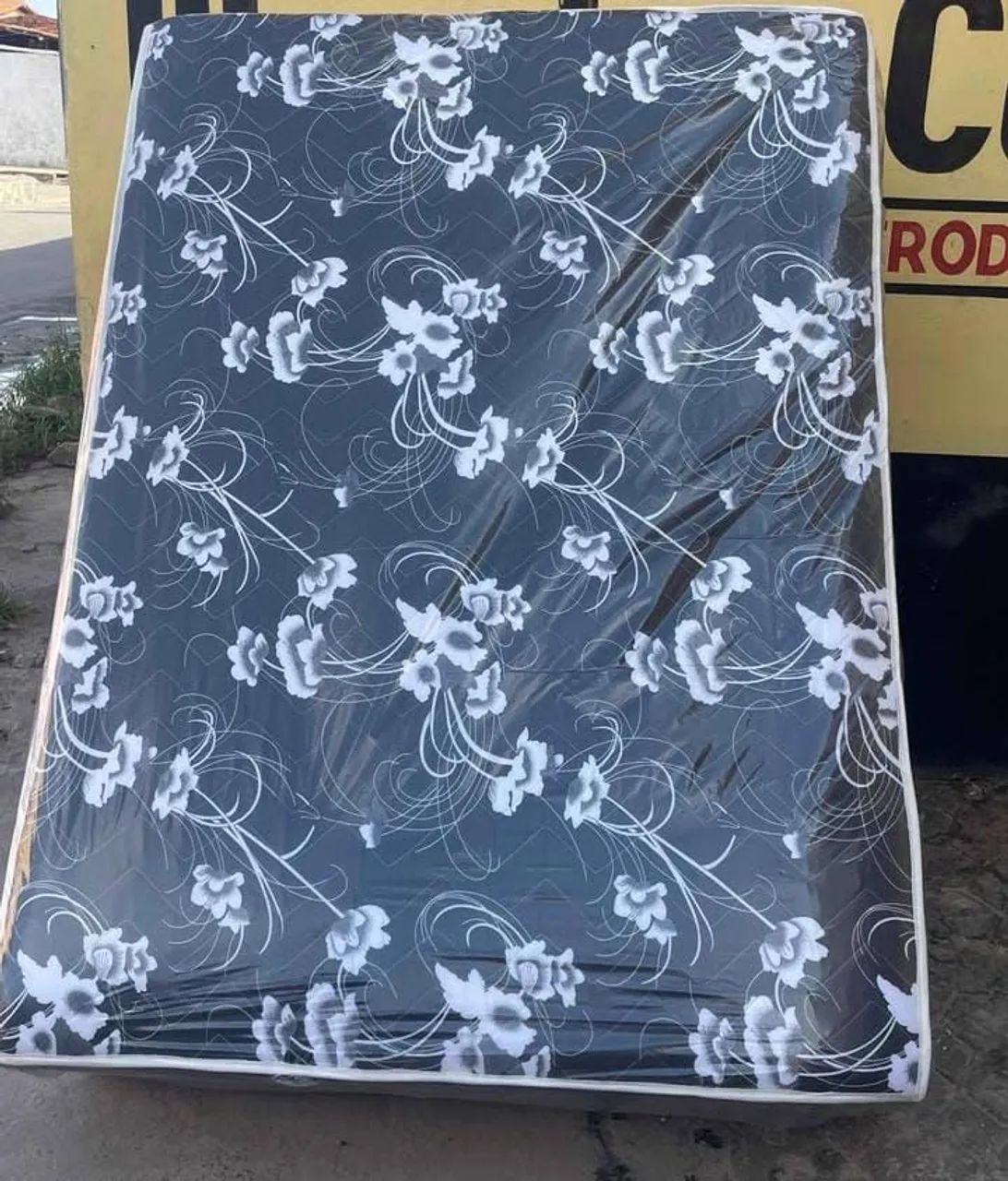 Pufs E camas no precinho entrega gratuita - Foto 3