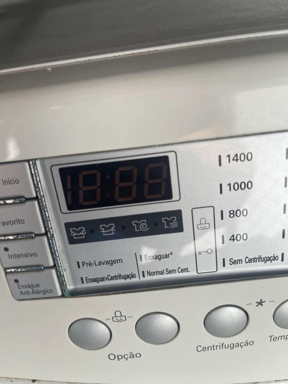 Vendo máquina com defeito 