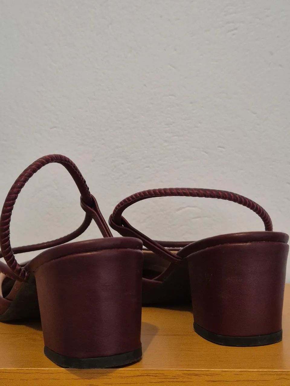 Sapato Vinho - Foto 2