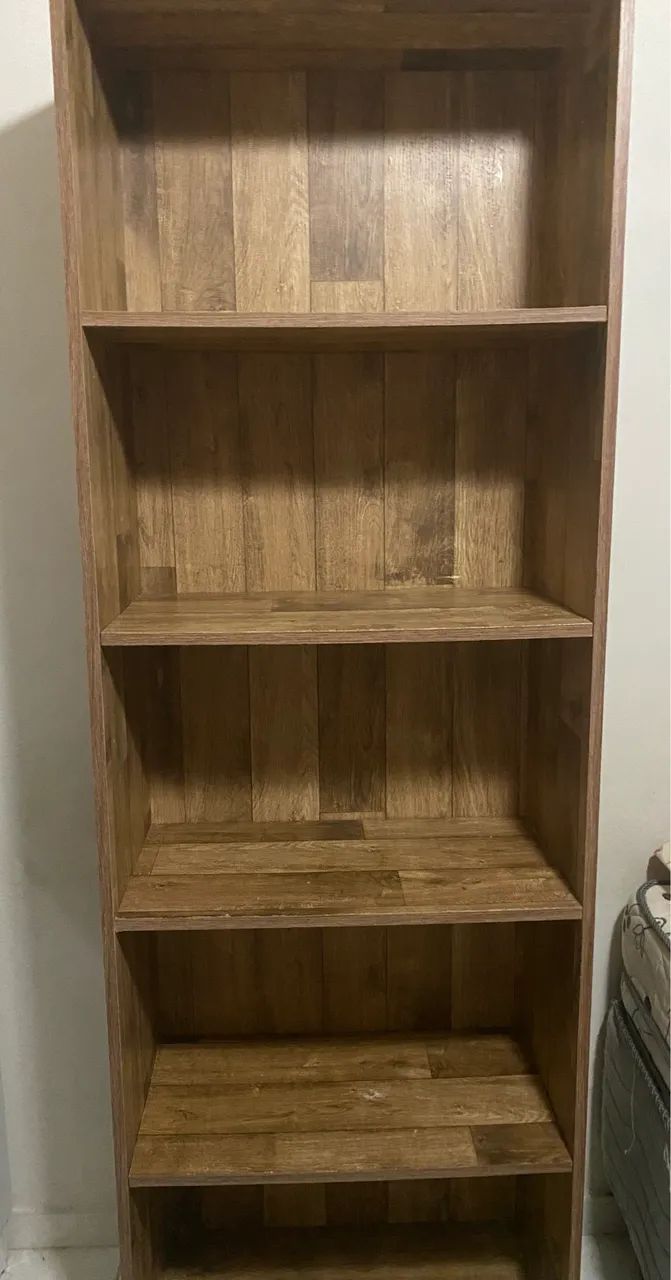 Vendo escrivaninha e armário  - Foto 2