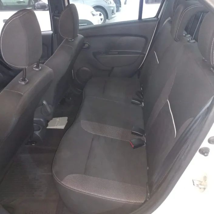 Renault Logan Zen Flex 1.0 12V 4p Mec., foto 8 de 8