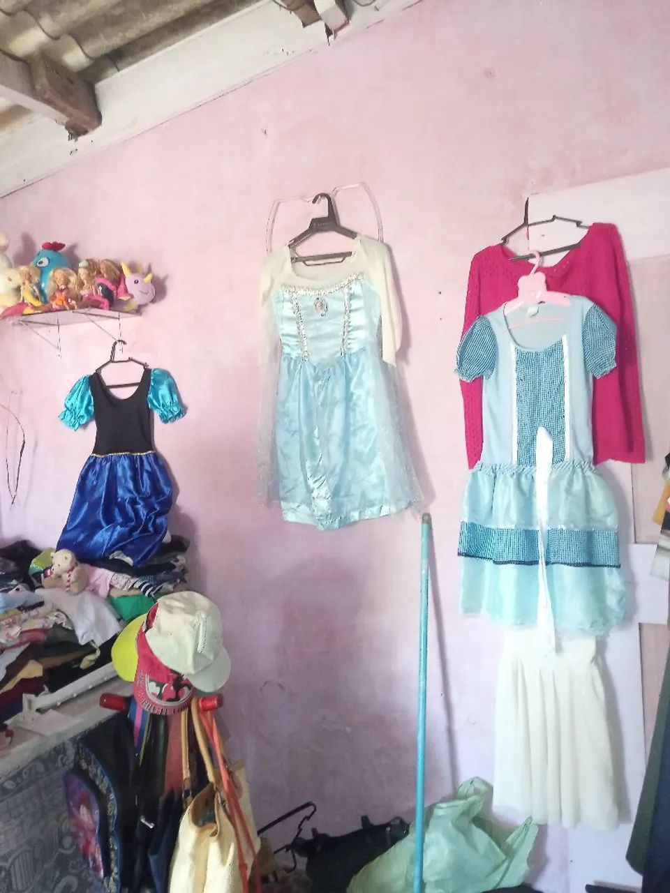 Roupas seminovas