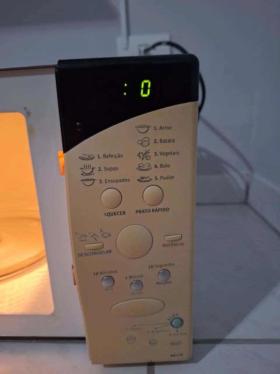Microondas Electrolux 27L Branco - Foto 4