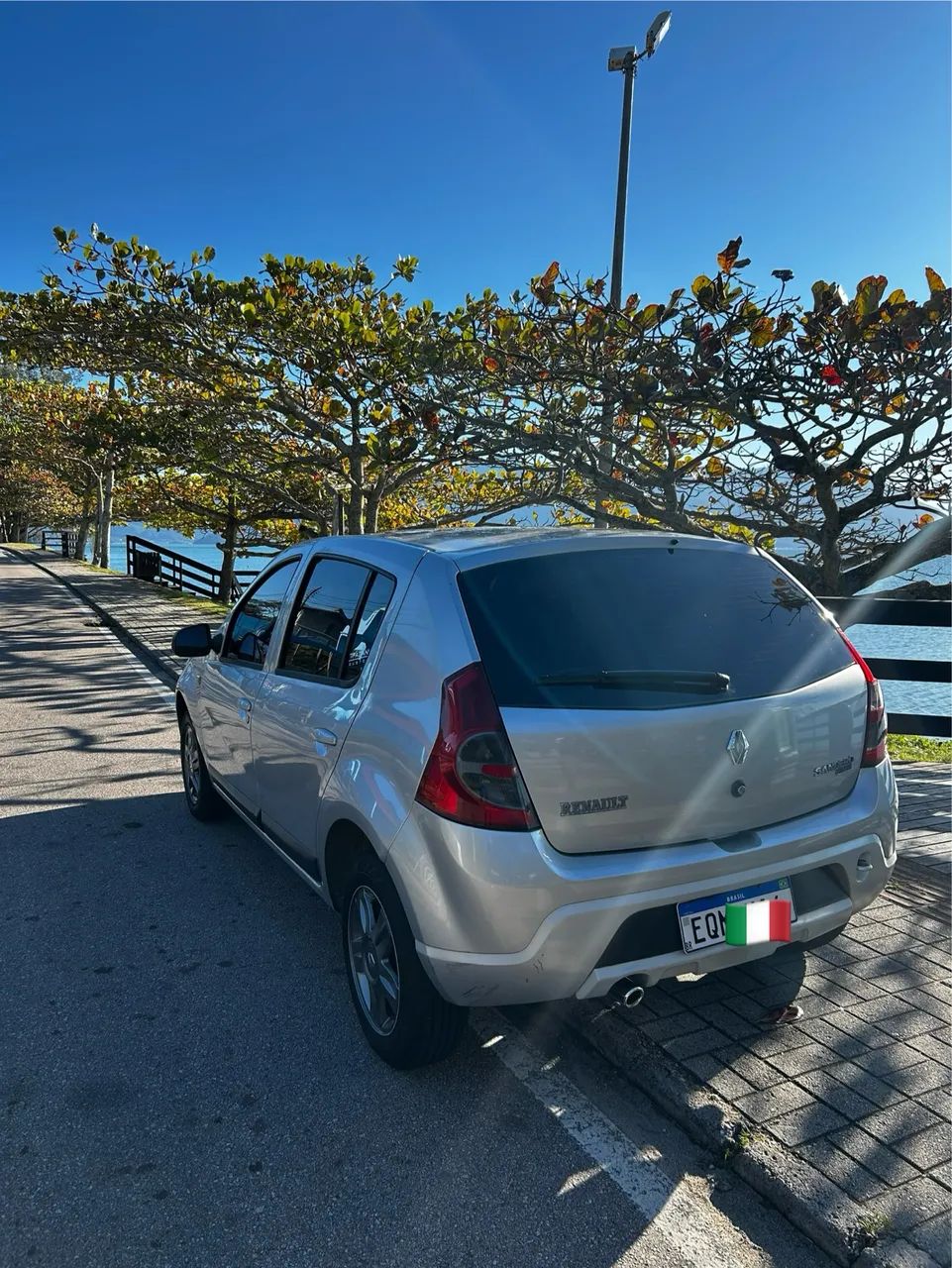 Renault Sandero Expression Hi-flex 1.6 8V 5P 2010 - Foto 2