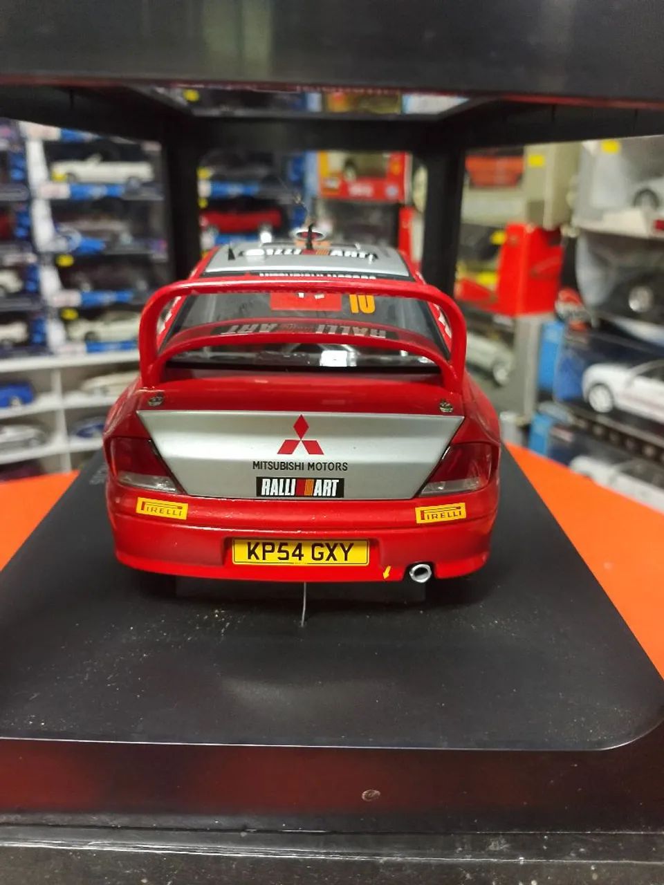 Miniatura Mitsubishi Lancer WRC05 Autoart 1/18 - Hobbies e