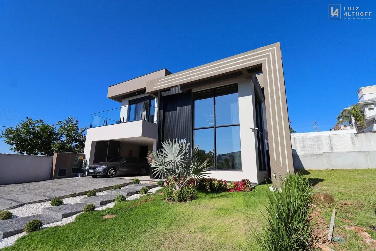 Casa à venda, 4 dormitórios, 3 suítes - Reserva da Pedra, Palhoça/SC