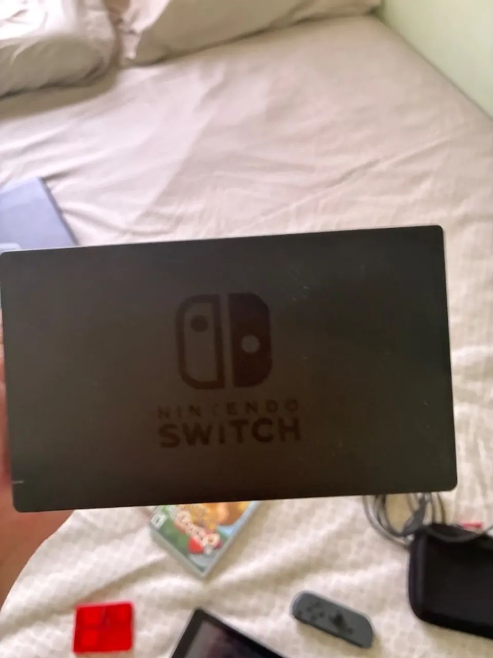 Nintendo switch com DOIS jogos em perfeitas condições  - Foto 3