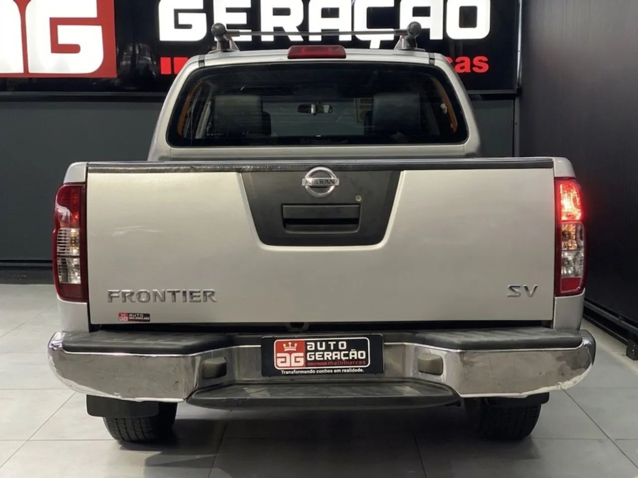 Nissan Frontier SV AT. CD 4x4 2.5 TB Dies. Aut., foto 3 de 20