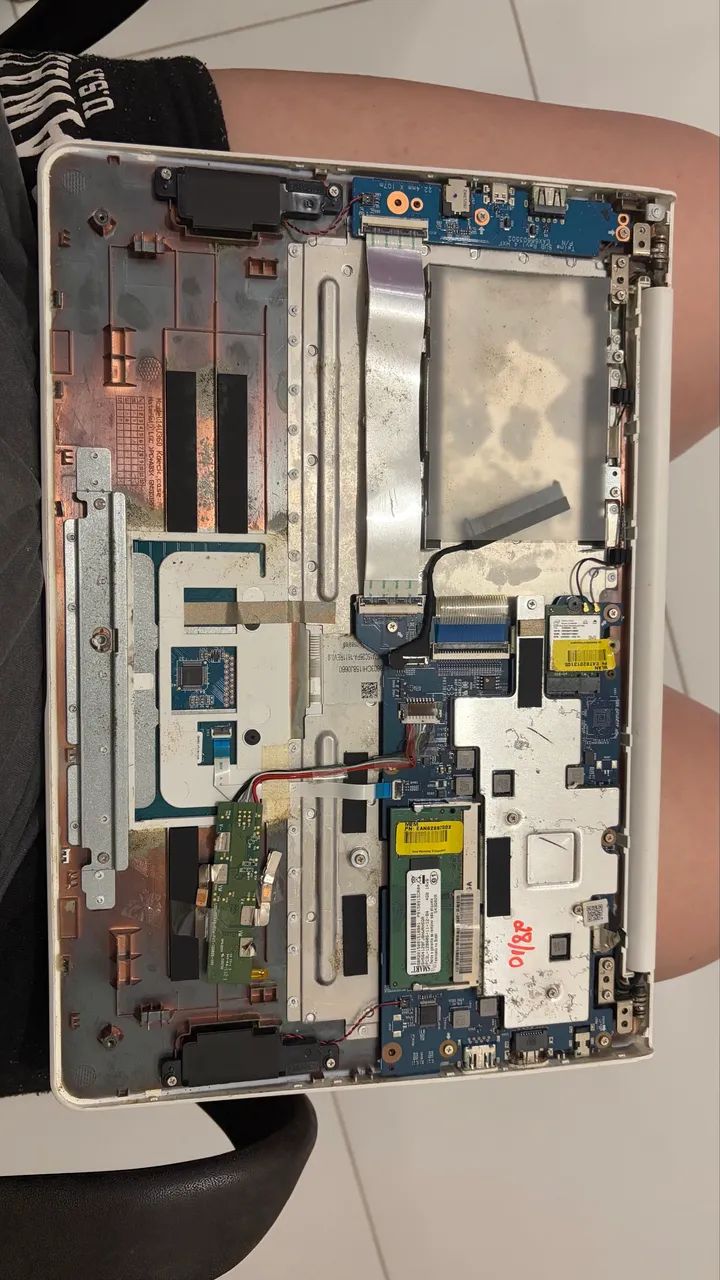 Notebook LG 14U36 Celeron N3150 Para peças - Foto 2