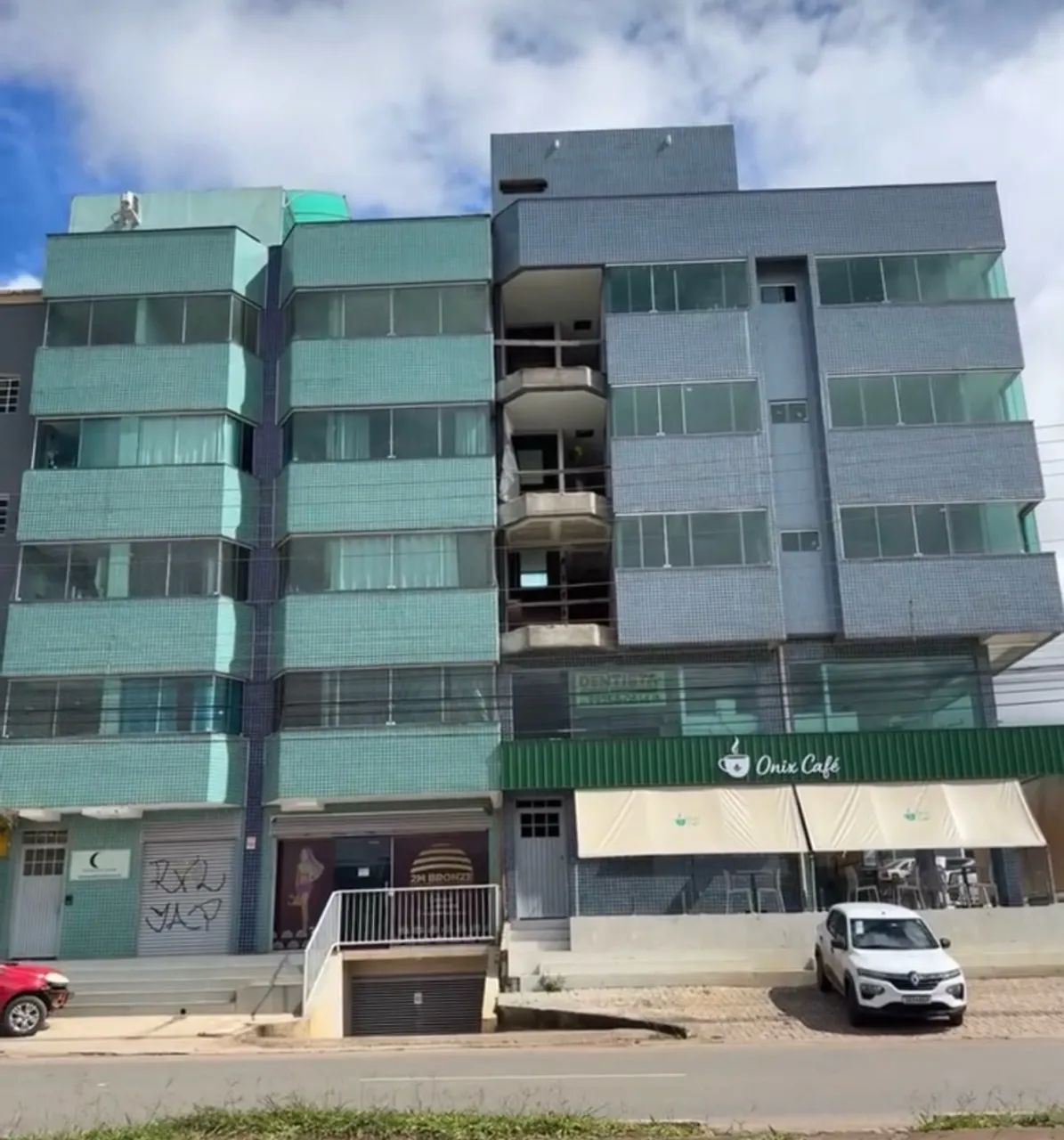 ALUGUEL APT 02 SAMAMBAIA 402 r$ 1.300
