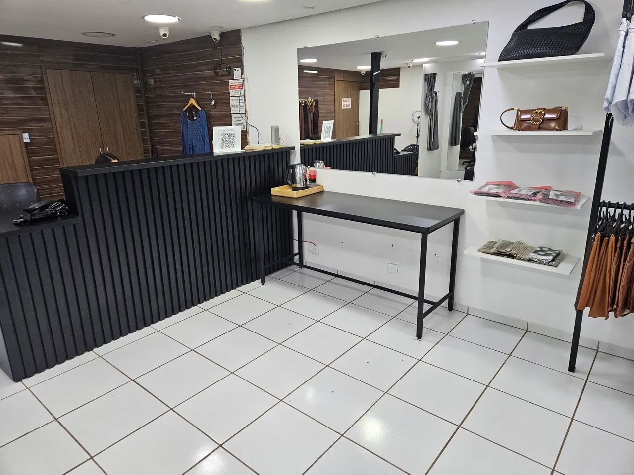 OPORTUNIDADE-VENDE-SE LOJA DE ROUPAS FEMININAS - Foto 5