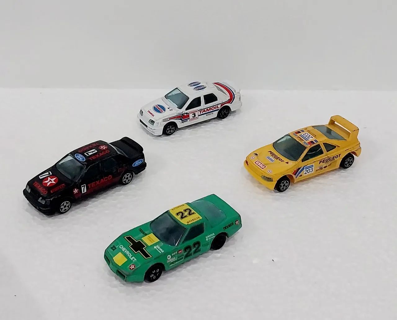 4 miniaturas colecionáveis Burago  - Foto 2