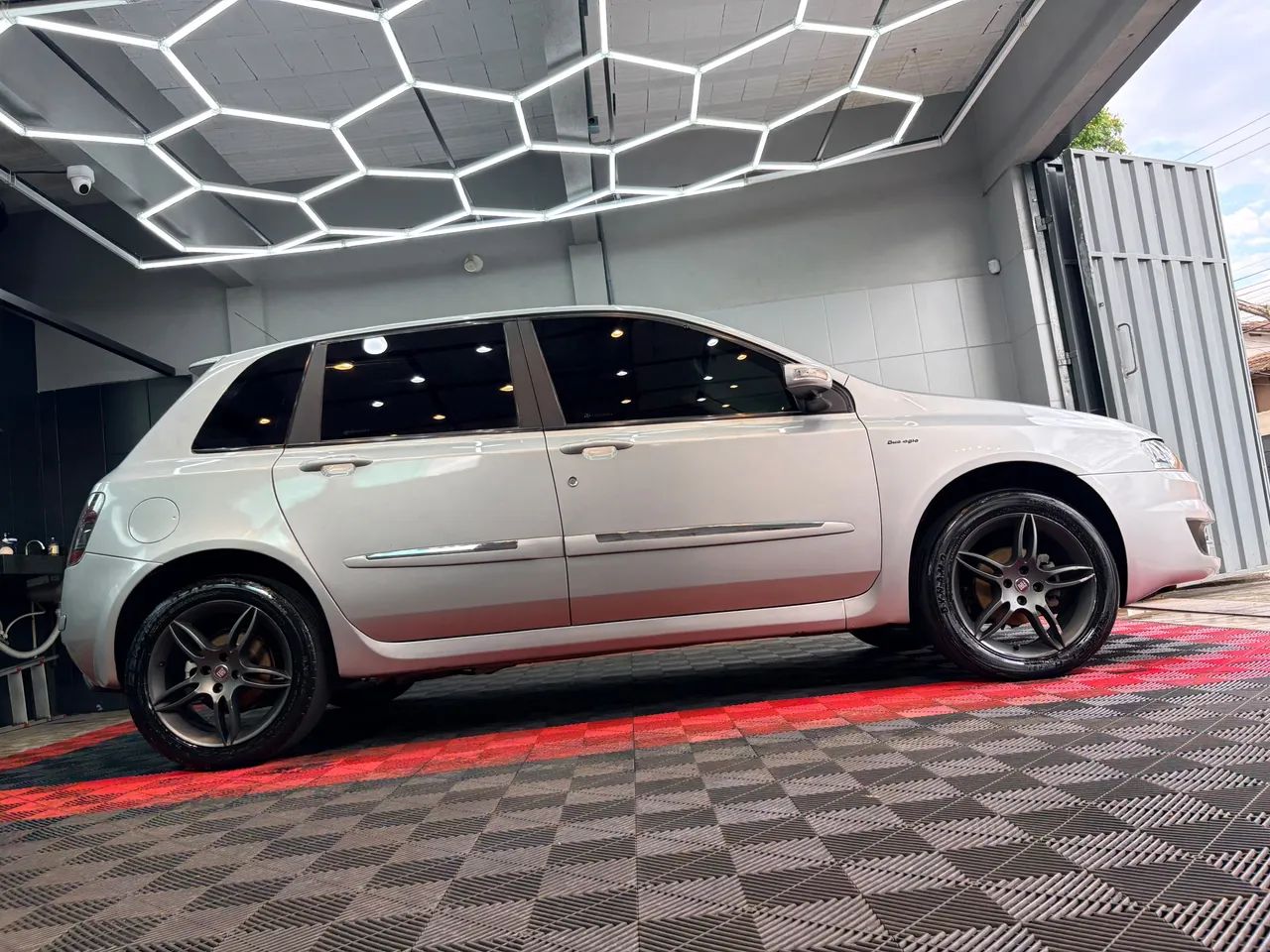 Fiat Stilo Dualogic 1.8 Sporting Flex 8V 5P 2008 - Foto 2