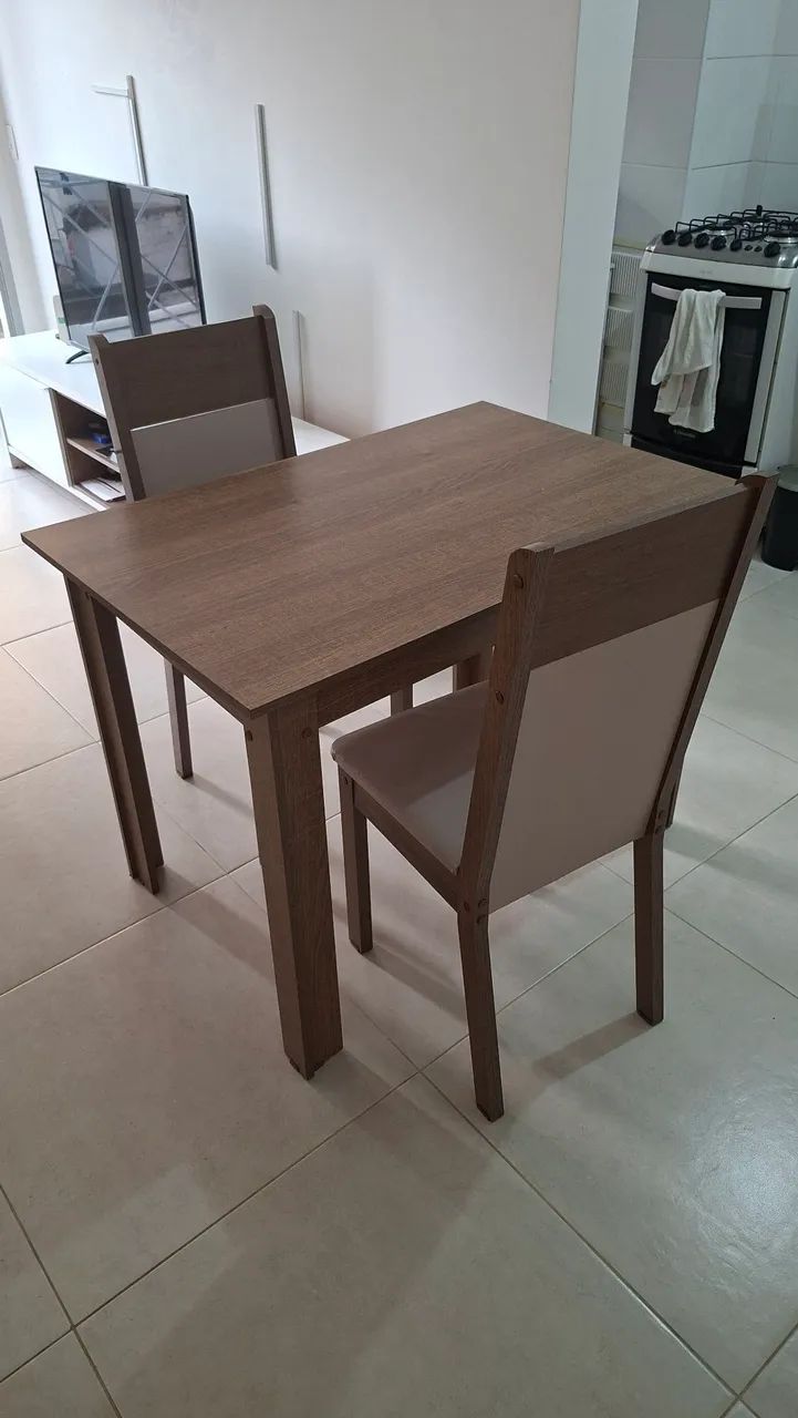 Mesa de Madeira, 2 cadeiras 100m x 70m - Foto 4