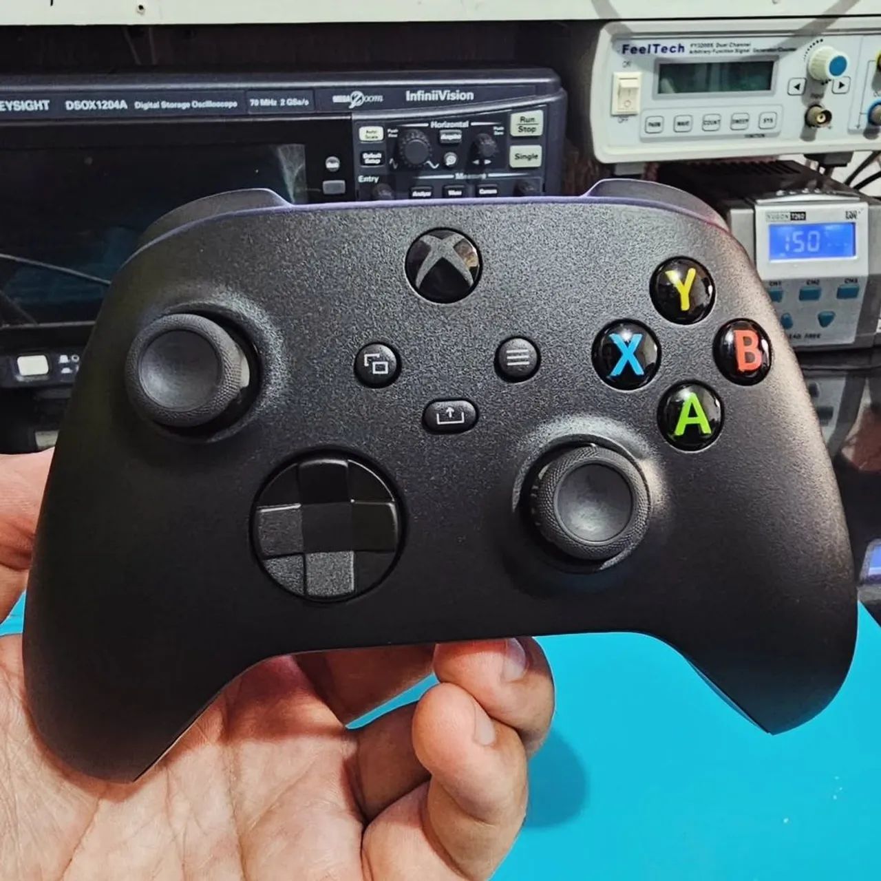 Controle Original Carbon Black para Xbox e PC - Foto 2