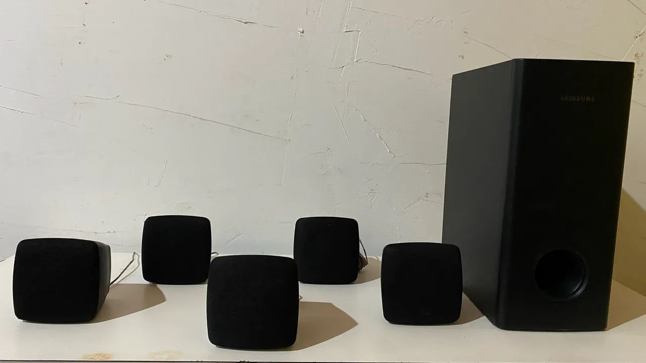 Caixas e Subwoofer 