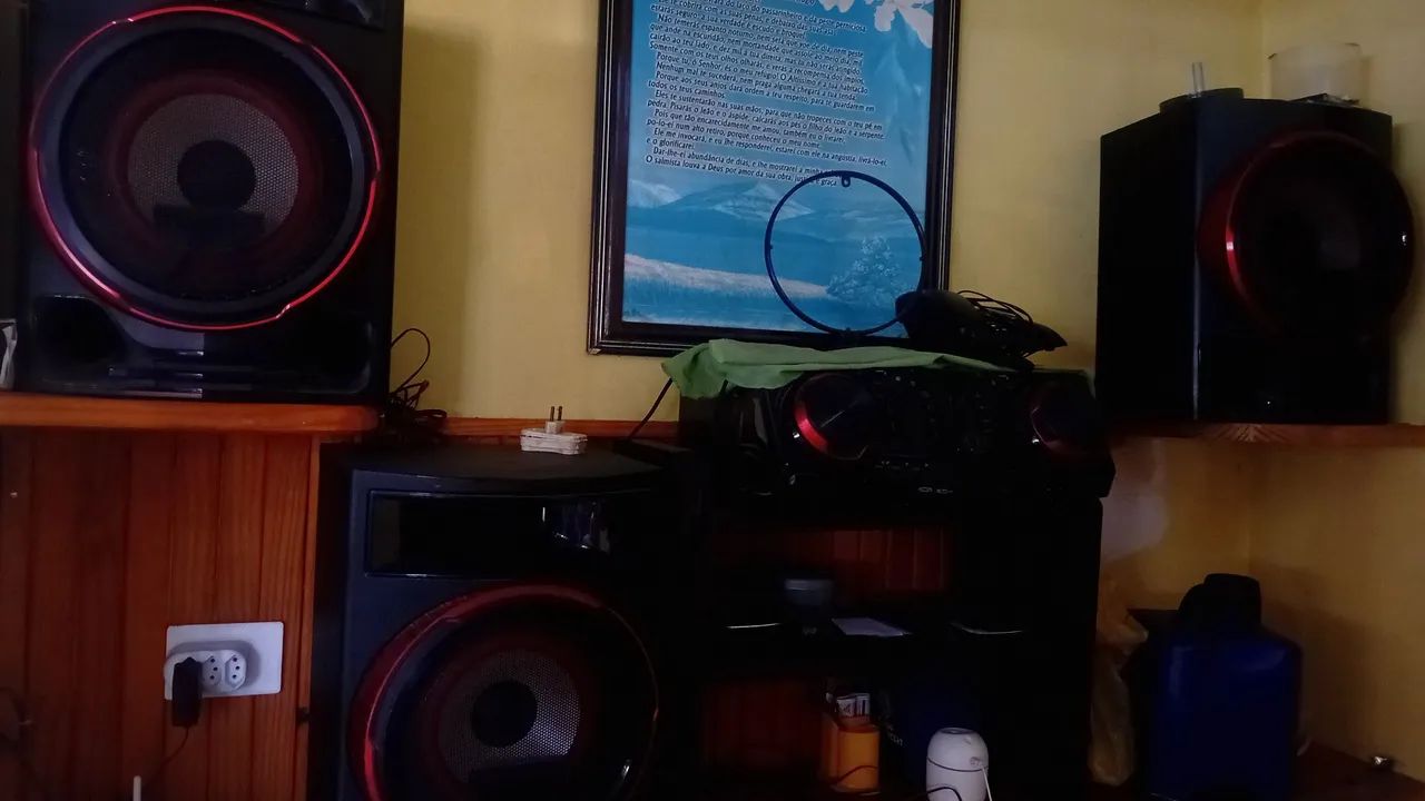 VENDO ESSE SOM - Foto 3