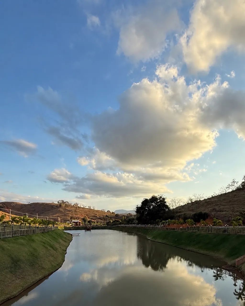 Lote de 375 m² fundos com vista para lagoa , condomínio - Itaguaçu/ES - Foto 11