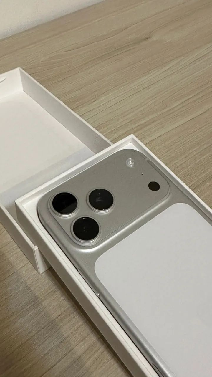 iphone 17 Pro Max Prata