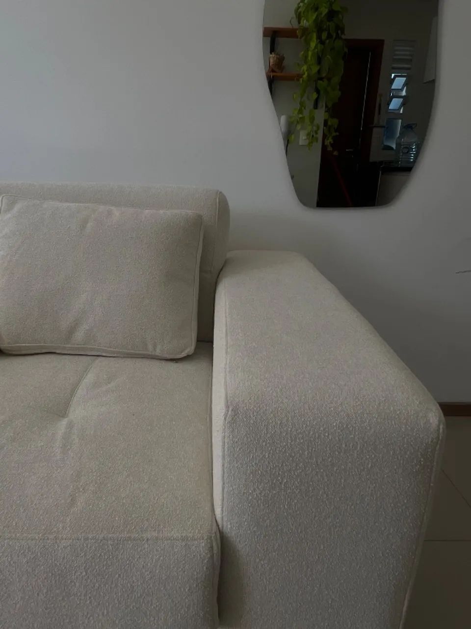 Lindo sofá de 4 lugares - Foto 3