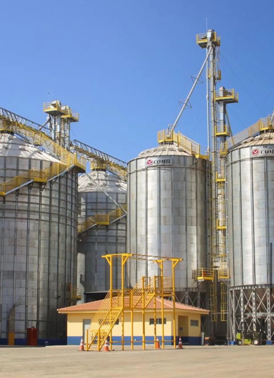 Elevador de caçamba COMIL 12EL - Foto 2