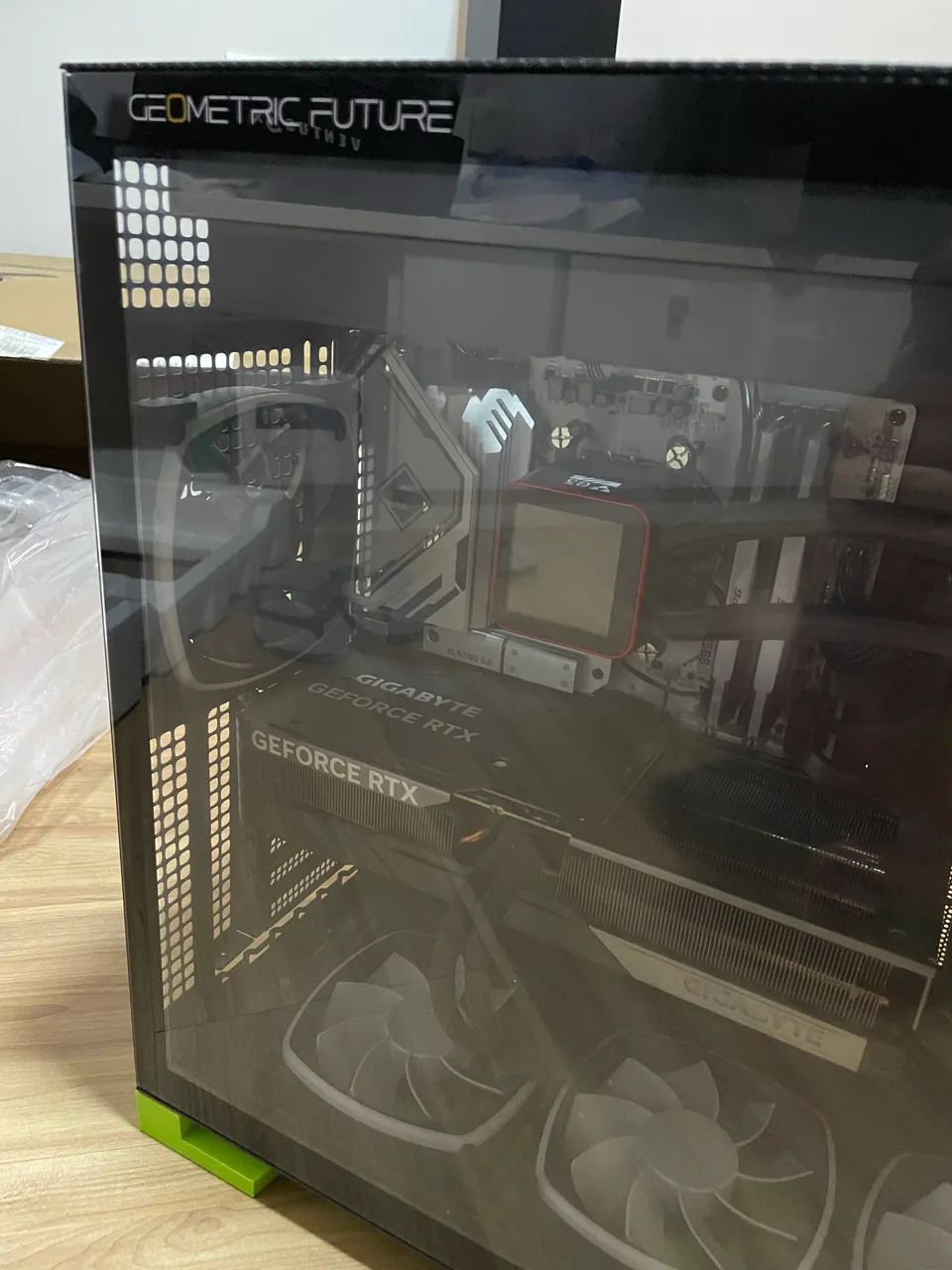 Gaming PC - RTX4070 Super415985424632401922