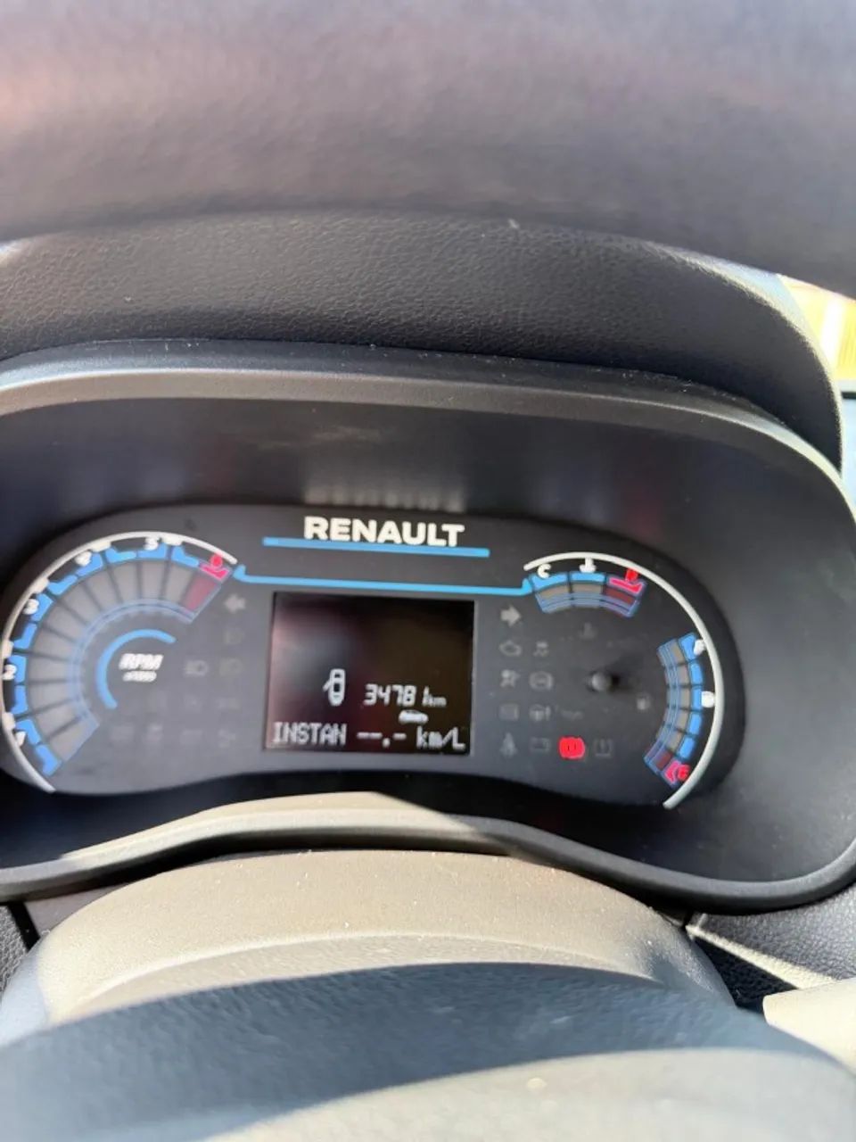 Renault Kwid Zen 1.0 Flex 12V 5P Mec. 2026 - Foto 2