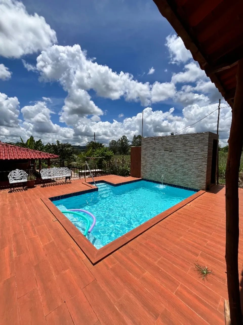 Chácara em Goianira - 2 Casas com 2 Quartos com Suíte - 4 Km do Centro 1.500 m2