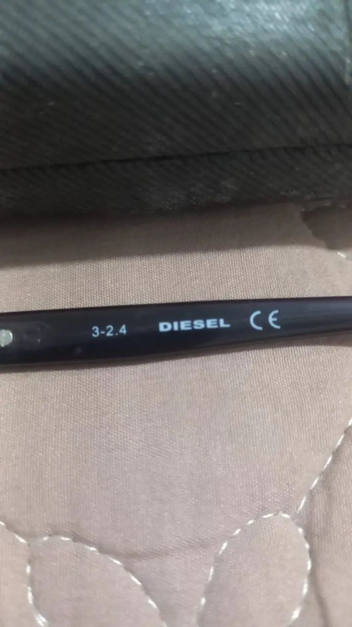 Óculos com lentes com grau Diesel usado. - Foto 5