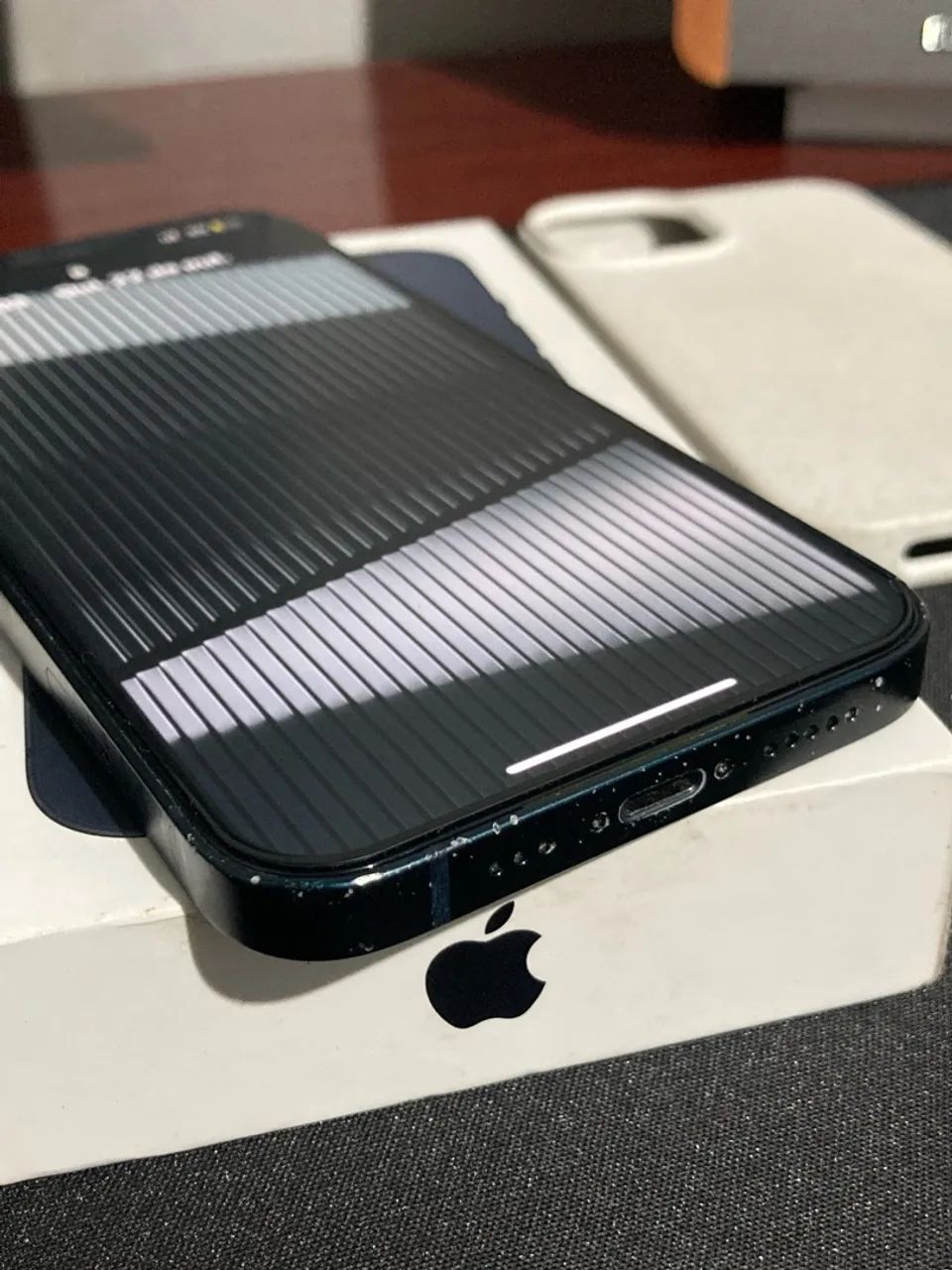 iPhone 13 128gb - Midnight - Foto 3